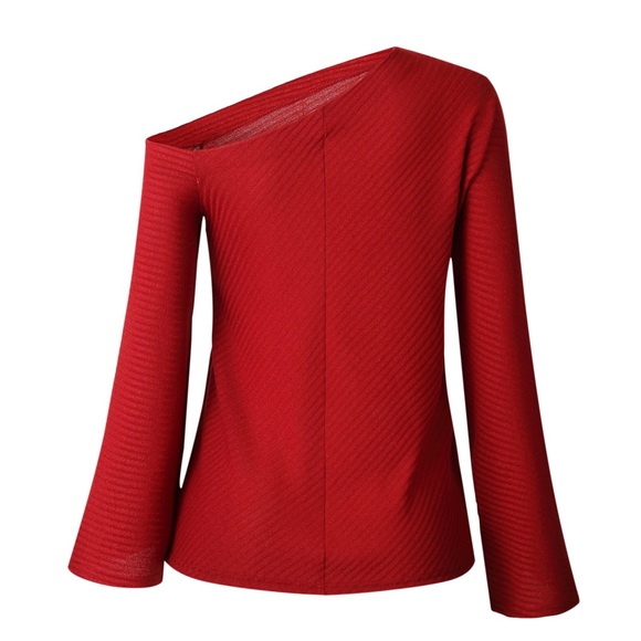 Red cold shoulder top - Picture 3 of 5